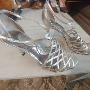 Jessica Bennett heels